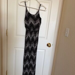 Lush Monochrome Zigzag Maxi Dress